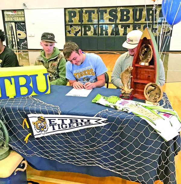 Sutton Donald - East Texas Baptist University