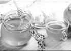 Using organic honey adds natural flavor and sweetness to your dishes. (C) MIKHAIL MALYUGIN / STOCK.ADOBE.COM