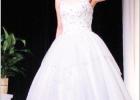 Peach Queen coronation held