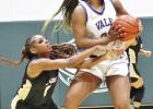 Pittsburg senior Randieunna Jeffery (1) fights for the ball against Sunnyvale last week. Pittsburg senior Randieunna Jeffery (1) fights for the ball against Sunnyvale last week.