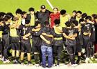 Pittsburg Pirates end of season, end of game ritual huddle Pittsburg Pirates end of season, end of game ritual huddle