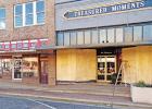 Vehicle wrecks outside Treasured Moments in downtown Pittsburg