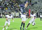 Pittsburg’s Nick Styles threw for 91 yards and ran for 81 yards and a touchdown but the Pirates fell to Liberty-Eylau, 33-21. Pittsburg will finish their season at Gilmer Friday evening. GAZETTE PHOTO / QUINTEN BOYD Pirates fall in seesaw battle against Liberty-Eylau